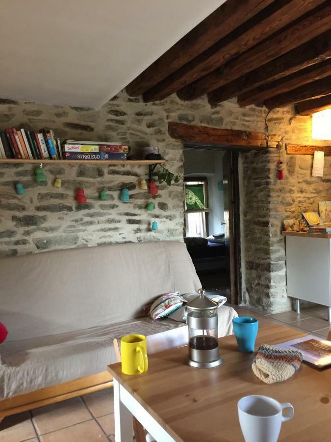 Hôtel Pesca Vera à Allue Extérieur photo