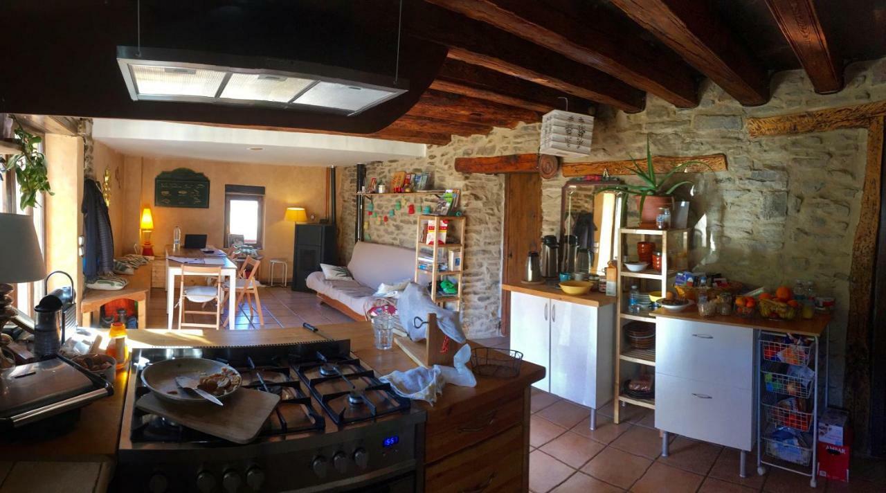 Hôtel Pesca Vera à Allue Extérieur photo