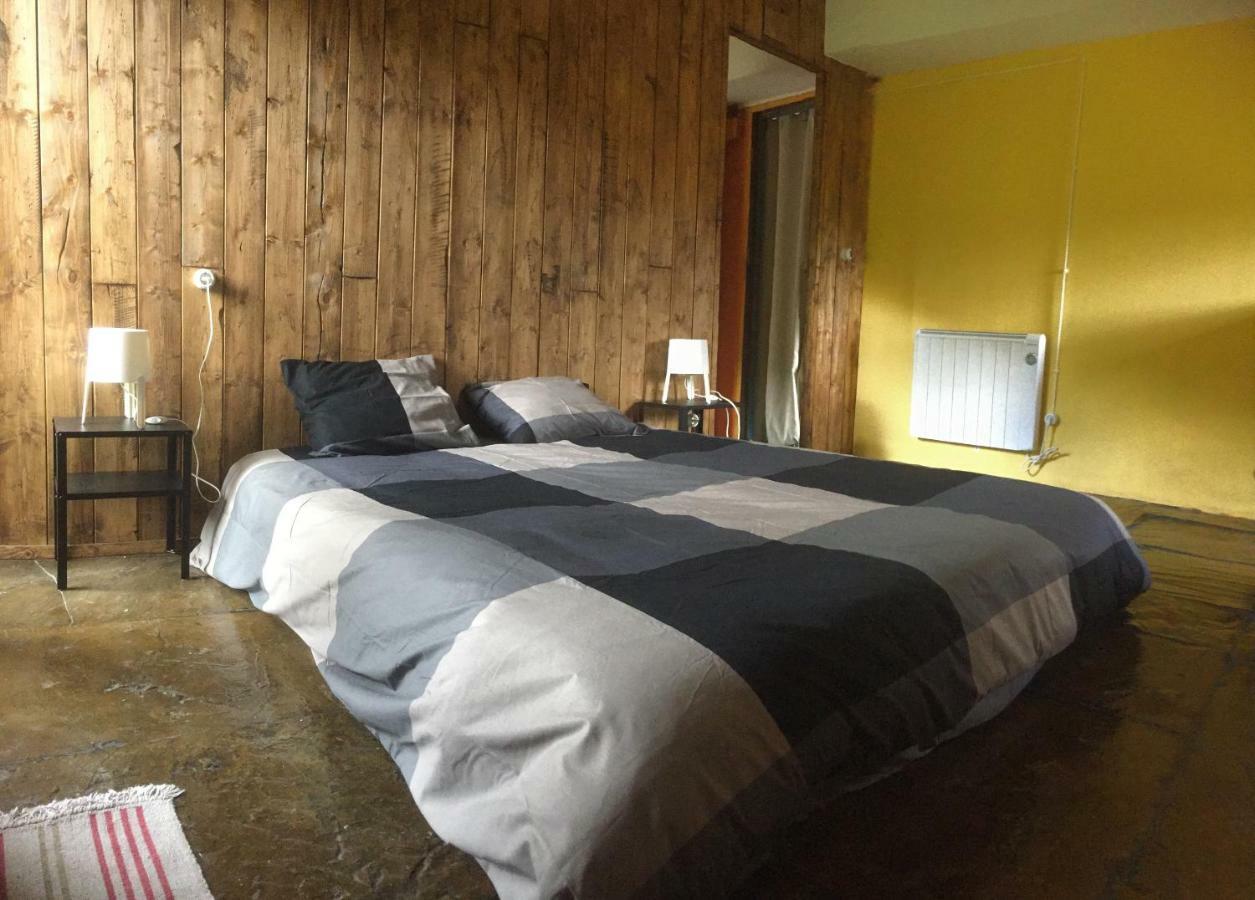 Hôtel Pesca Vera à Allue Extérieur photo